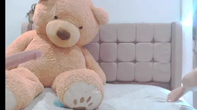 HotAss Hally online show from 04-26-26, 04:54