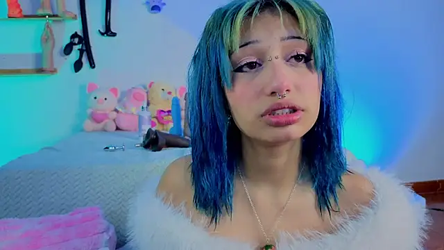 zoelight18 online show from 03-12-26, 12:11