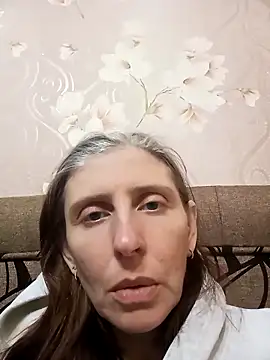 CandiCole online show from 04-22-26, 05:25