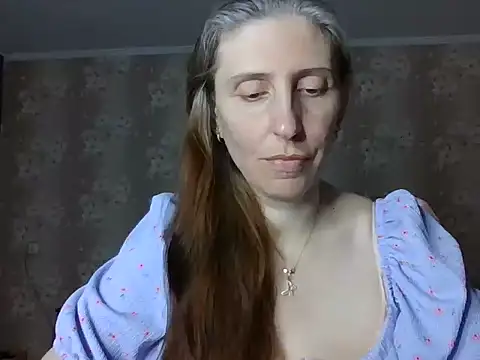 Snapshot of CandiCole chatting on 06-29-26, 04:41 CandiCole online show from 06-29-26, 04:41