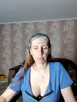 Snapshot of CandiCole chatting on 07-14-26, 02:38 CandiCole online show from 07-14-26, 02:38