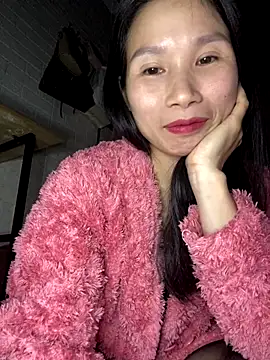 Snapshot of MinHiNi chatting on 12-01-25, 04:01 MinHiNi online show from 12-01-25, 04:01