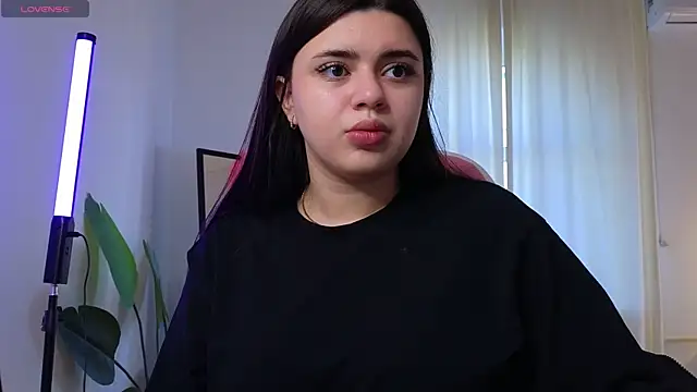 Snapshot of courtneyk_ chatting on 10-03-25, 01:30 courtneyk online show from 10-03-25, 01:30