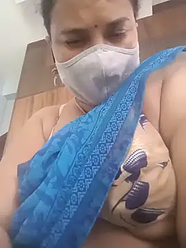 Snapshot of Tamil_Sivani chatting on 09-16-25, 08:37 Tamil Sivani online show from 09-16-25, 08:37