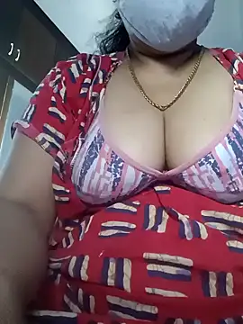 Snapshot of Tamil_Sivani chatting on 10-01-25, 03:23 Tamil Sivani online show from 10-01-25, 03:23