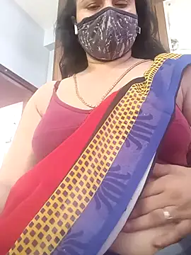 Snapshot of Tamil_Sivani chatting on 10-06-25, 07:39 Tamil Sivani online show from 10-06-25, 07:39