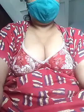 Snapshot of Tamil_Sivani chatting on 10-17-25, 02:15 Tamil Sivani online show from 10-17-25, 02:15