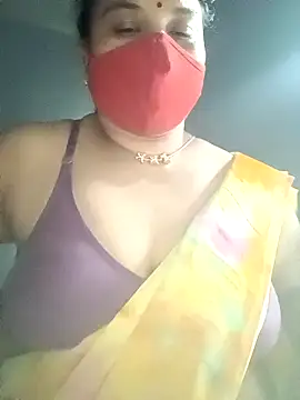 Snapshot of Tamil_Sivani chatting on 11-21-25, 11:09 Tamil Sivani online show from 11-21-25, 11:09