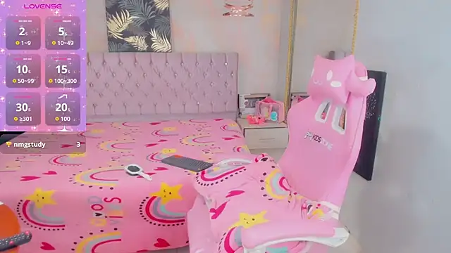 Snapshot of x_franco_x chatting on 10-07-25, 10:40 x franco x online show from 10-07-25, 10:40