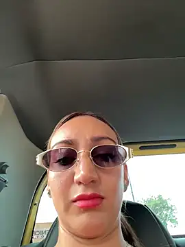 Ninabigtitied online show from 02-17-26, 02:35