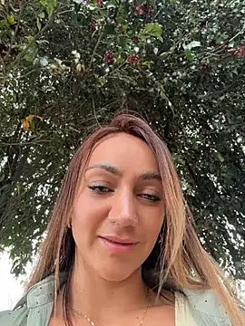 Ninabigtitied online show from 07-19-26, 08:23