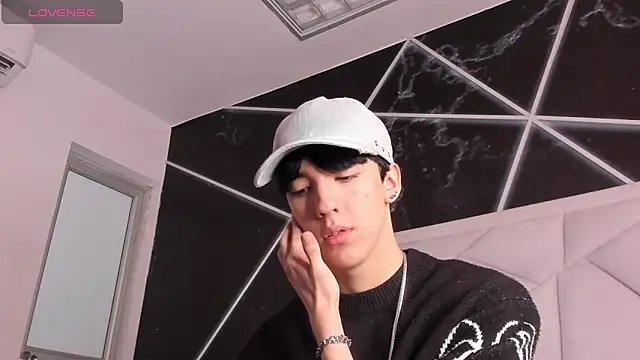AerumChae online show from 06-03-26, 01:14