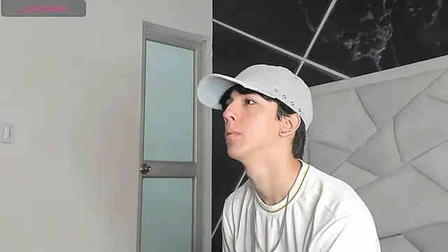 Snapshot of AerumChae chatting on 06-17-26, 11:56 AerumChae online show from 06-17-26, 11:56