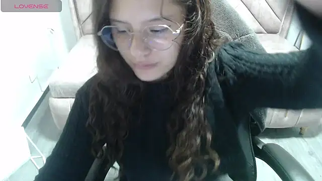 Velvet Moon V online show from 02-02-26, 08:07