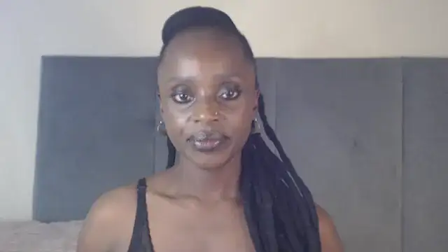 Jah-Queen online show from 10-14-25, 04:41