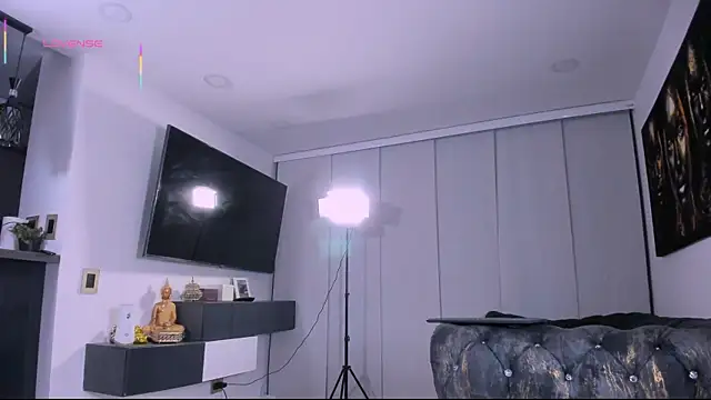  Mia Pink  online show from 07-25-26, 06:55