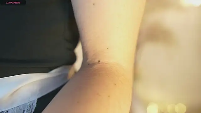 JadeSummerr online show from 11-25-25, 11:32