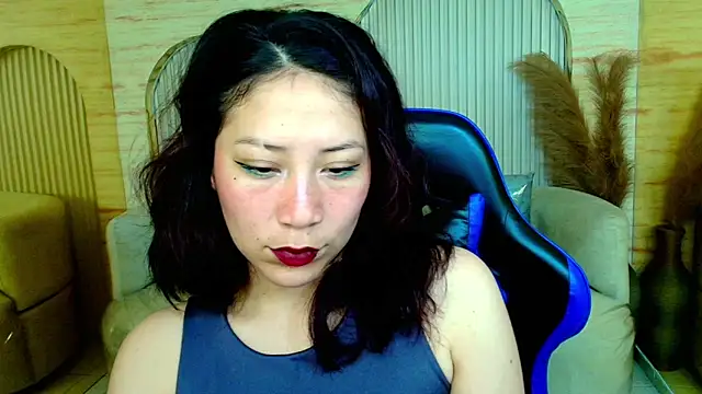 valentina r  online show from 02-12-26, 03:12