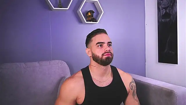 Snapshot of Paul_Phoenix chatting on 10-23-25, 07:01 Paul Phoenix online show from 10-23-25, 07:01