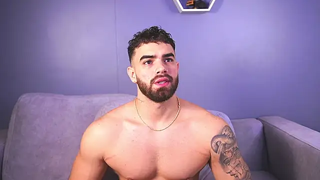 Snapshot of Paul_Phoenix chatting on 10-30-25, 07:25 Paul Phoenix online show from 10-30-25, 07:25