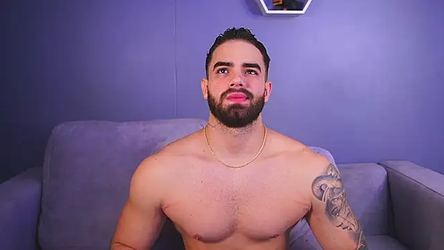 Snapshot of Paul_Phoenix chatting on 11-06-25, 06:53 Paul Phoenix online show from 11-06-25, 06:53