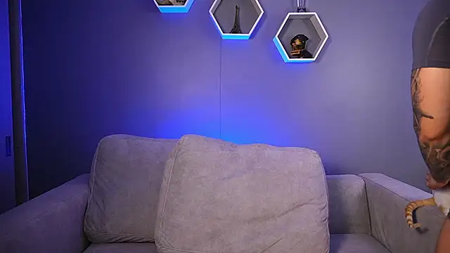 Paul Phoenix online show from 02-02-26, 07:45