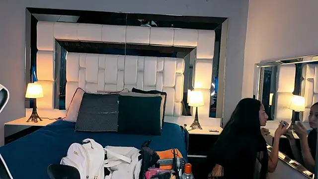 Adhara7 online show from 04-22-26, 08:10