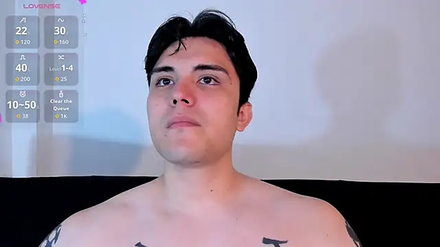 Snapshot of jasonxd9898 chatting on 10-28-25, 01:09 jasonxd9898 online show from 10-28-25, 01:09