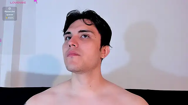 Snapshot of jasonxd9898 chatting on 10-29-25, 01:08 jasonxd9898 online show from 10-29-25, 01:08