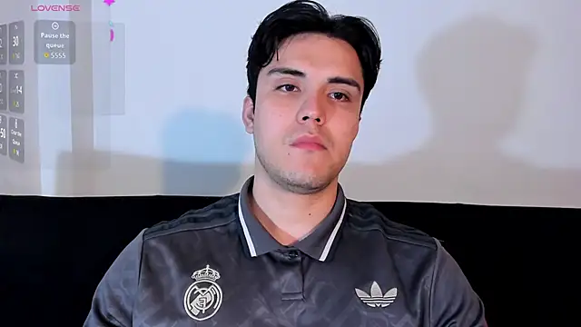 Snapshot of jasonxd9898 chatting on 11-05-25, 01:05 jasonxd9898 online show from 11-05-25, 01:05