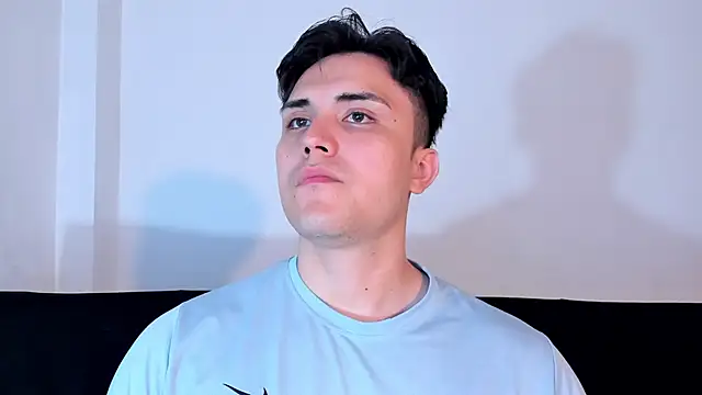 Snapshot of jasonxd9898 chatting on 11-10-25, 01:15 jasonxd9898 online show from 11-10-25, 01:15