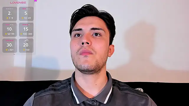 Snapshot of jasonxd9898 chatting on 11-28-25, 01:41 jasonxd9898 online show from 11-28-25, 01:41