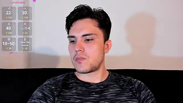 Snapshot of jasonxd9898 chatting on 11-28-25, 01:47 jasonxd9898 online show from 11-28-25, 01:47