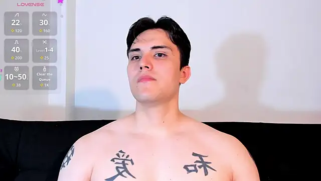 Snapshot of jasonxd9898 chatting on 12-14-25, 01:11 jasonxd9898 online show from 12-14-25, 01:11