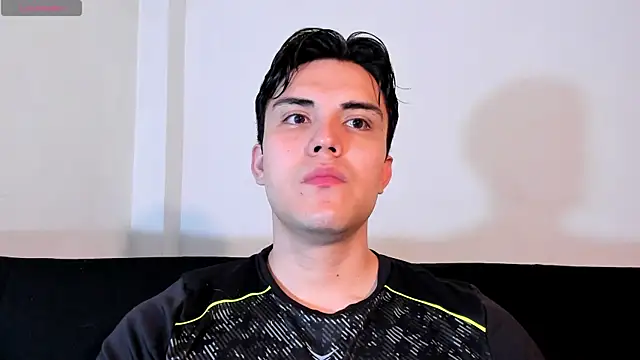 Snapshot of jasonxd9898 chatting on 12-14-25, 03:06 jasonxd9898 online show from 12-14-25, 03:06