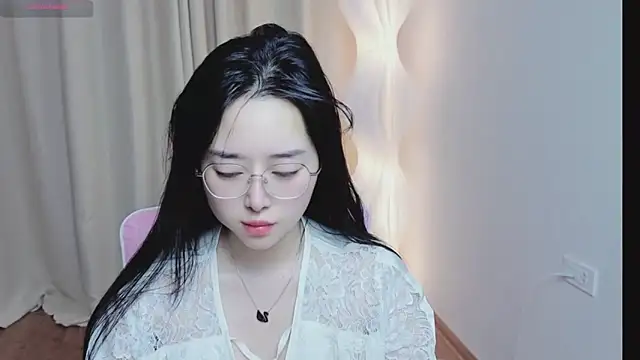 Miu-999 online show from 12-17-25, 07:03