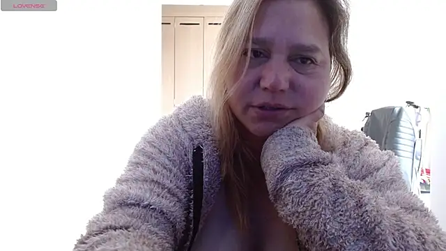 haashkyo online show from 04-25-26, 01:41