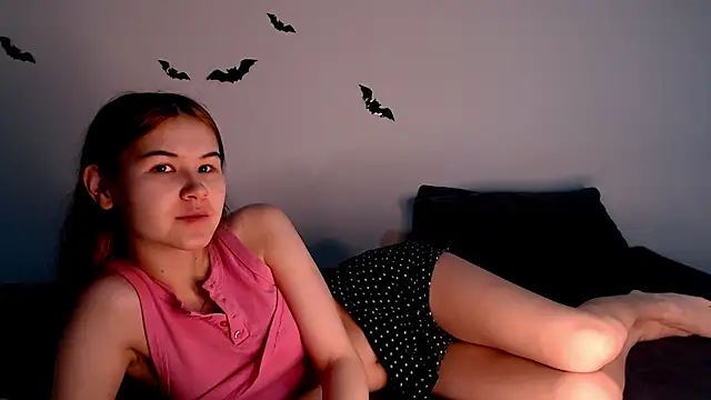 litle owl online show from 11-01-25, 02:19