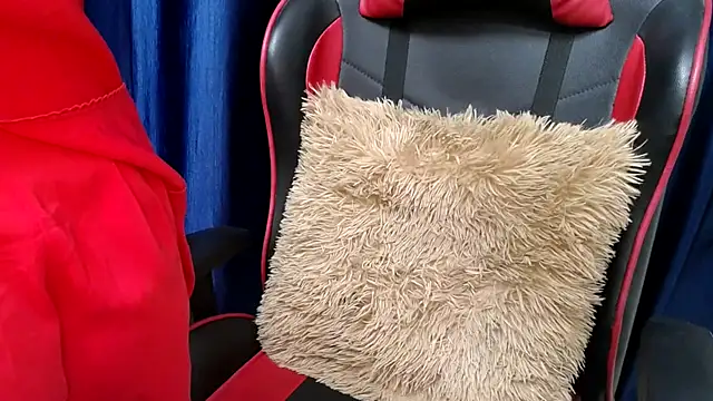 niya-cute online show from 10-23-25, 07:45