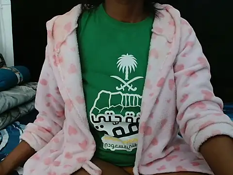 Snapshot of CreamySexyPussy chatting on 10-12-25, 05:06 CreamySexyPussy online show from 10-12-25, 05:06