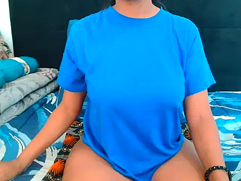 Snapshot of CreamySexyPussy chatting on 10-26-25, 08:09 CreamySexyPussy online show from 10-26-25, 08:09