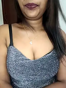 Tamil kavinila online show from 04-25-26, 03:53