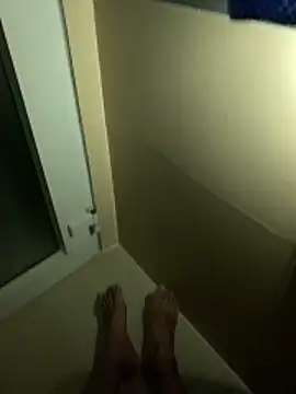 Snapshot of traidamtimgainung chatting on 10-18-25, 05:46 traidamtimgainung online show from 10-18-25, 05:46