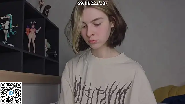 Snapshot of bertamimi chatting on 11-04-25, 06:29 bertamimi online show from 11-04-25, 06:29