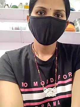 poojam93 online show from 09-30-25, 01:32