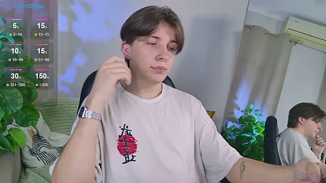 Snapshot of Robby_Manson chatting on 10-09-25, 01:42 Robby Manson online show from 10-09-25, 01:42