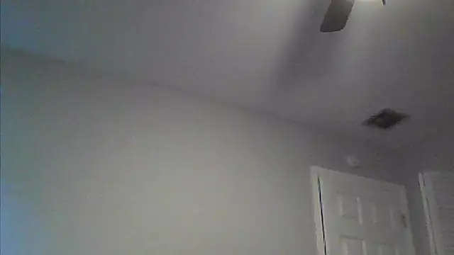 sarahkat86 online show from 04-25-26, 09:23