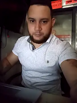 Catire10  online show from 10-28-25, 04:09