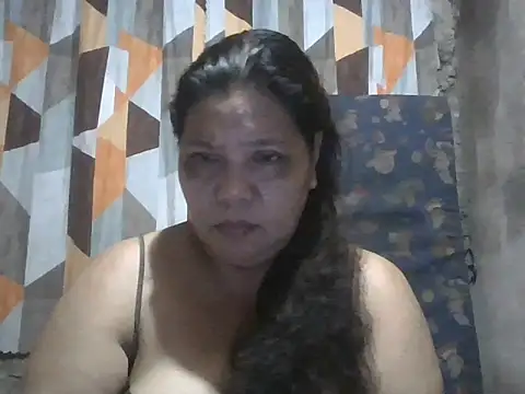 Snapshot of xxbernxxx chatting on 05-22-26, 12:00 xxbernxxx online show from 05-22-26, 12:00