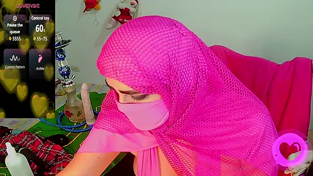 SultanaLayla online show from 04-13-26, 08:03